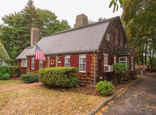 11 Dixwell Ave, Quincy, MA 02169