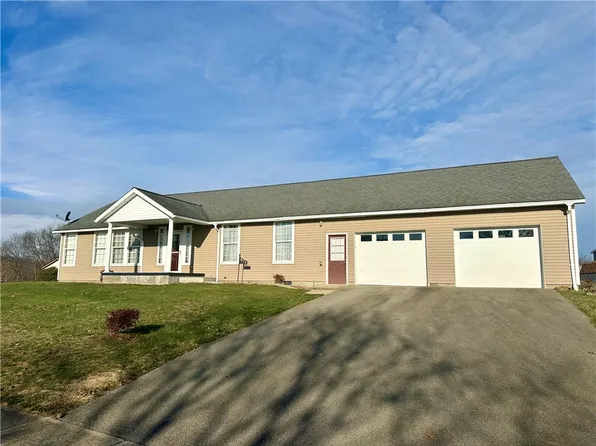 179 Elderton Heights Rd, Elderton, PA 15736