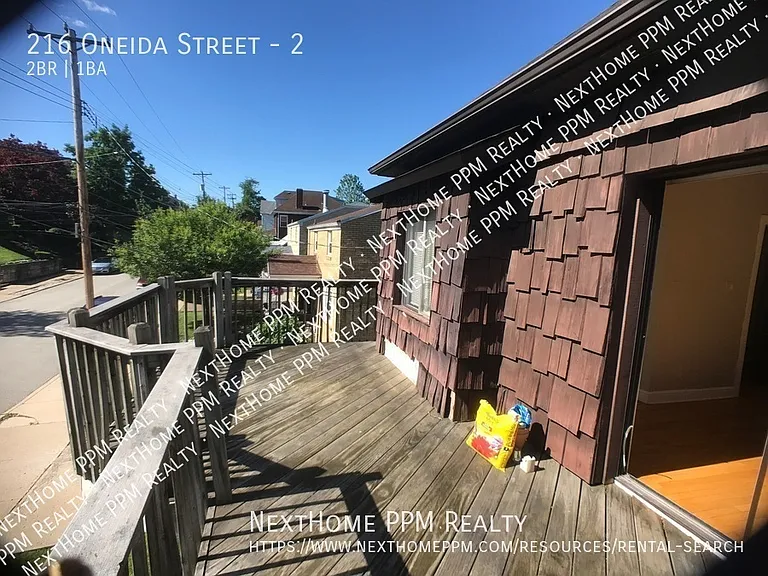 216 Oneida St #2 — Photo 6