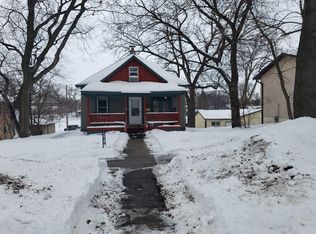 411 W Laurel St, Fergus Falls, MN 56537