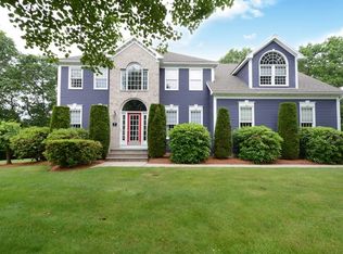 39 Russet Hill Rd, Franklin, MA 02038