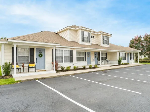 101 Cypress Plantation Rd, Moncks Corner, SC 29461