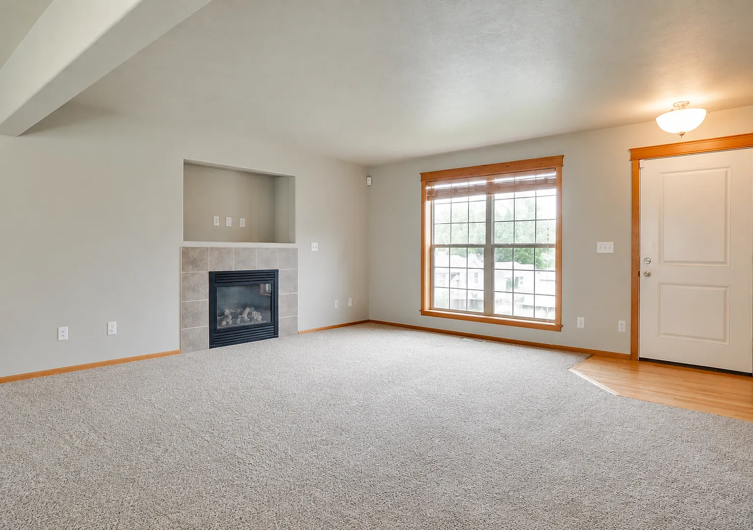 Spacious 4 Bedroom Home in Spokane Valley — Photo 2