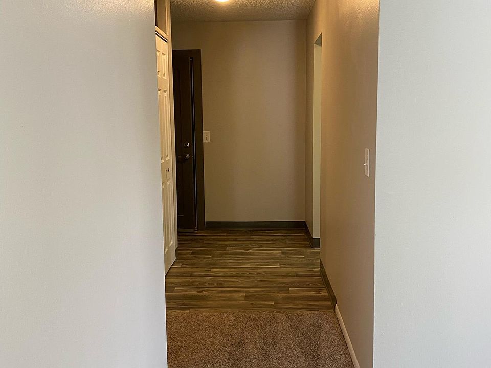 1st image of 416 101st Ave SE APT 110