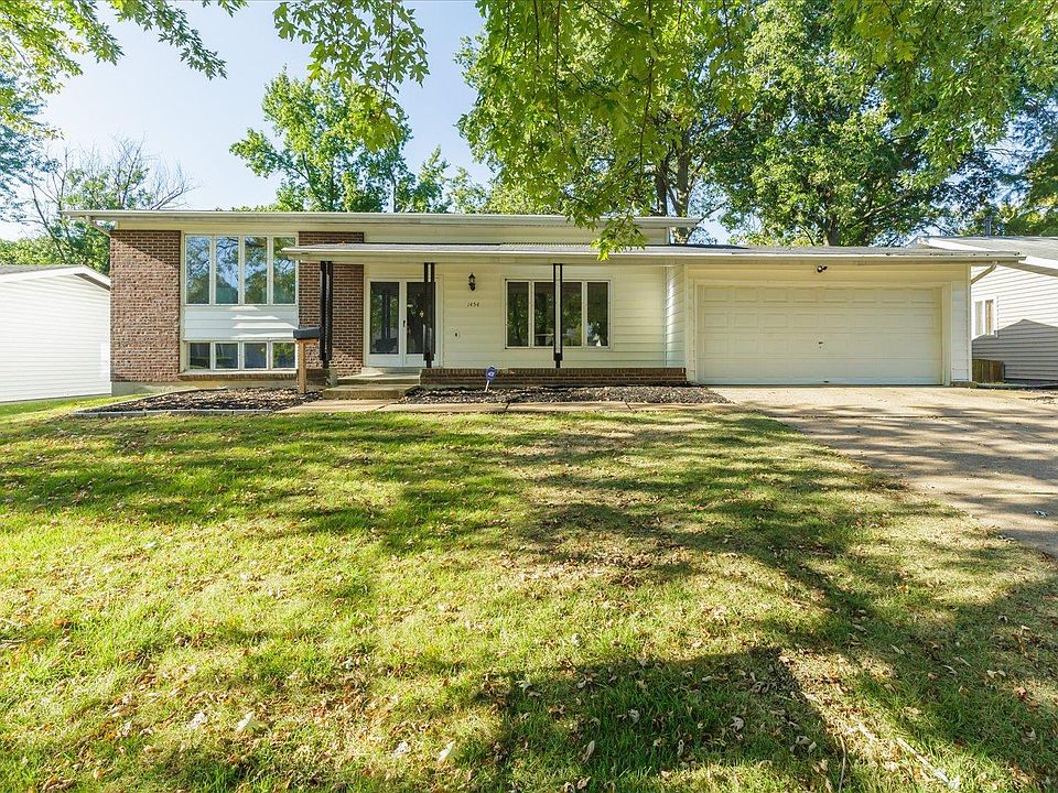 1454 Kingsford Dr, Florissant, MO 63031 Zillow