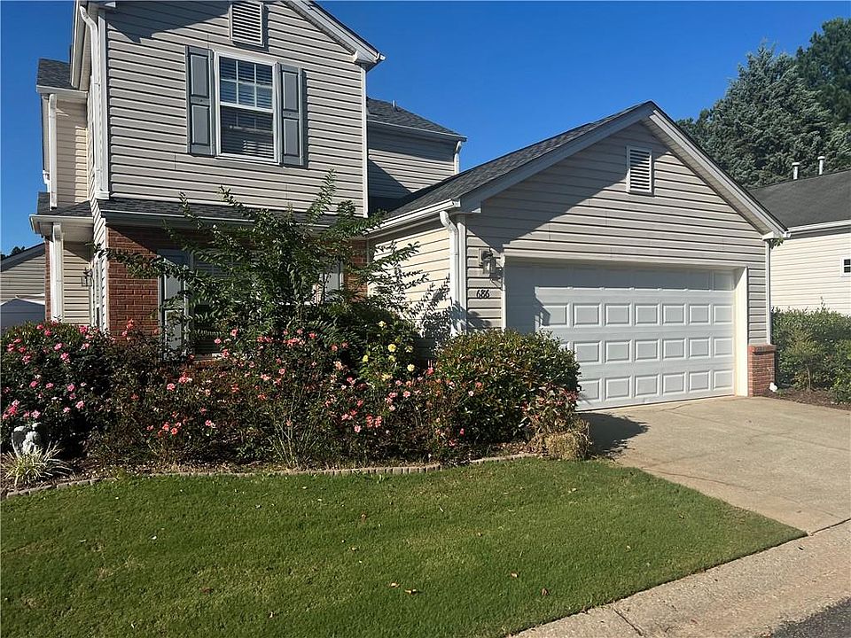1st image of 686 W Oaks Dr