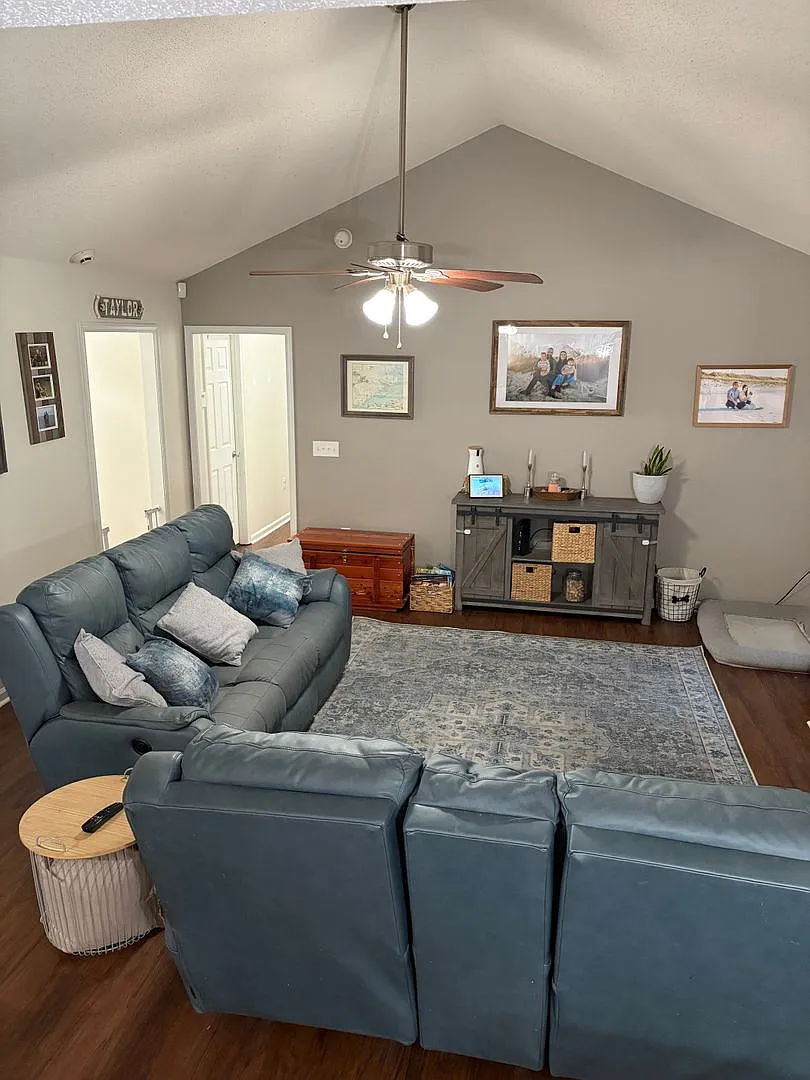 Justice Farms - Easy Living!! — Photo 4