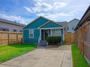 905 Kern St, Houston, TX 77009