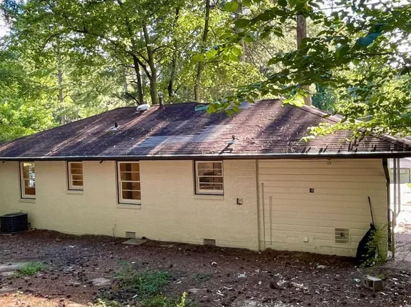 2744 Fairlane Dr SE, Atlanta, GA 30354