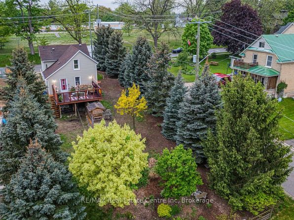 14 Riverside Dr W, Woolwich, ON N3B 1R1