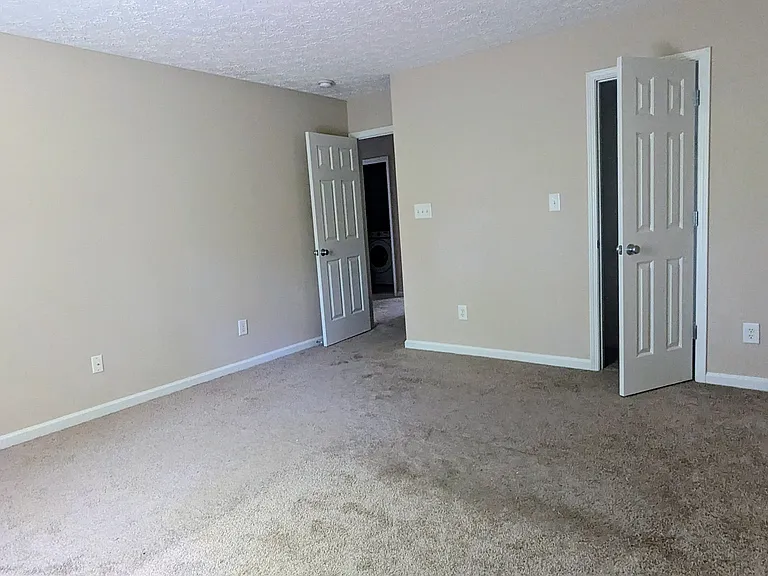 1806 Raj Dr — Photo 13