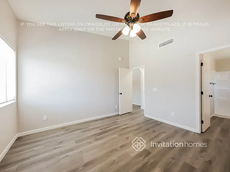 10212 N 88th Dr — Photo 9
