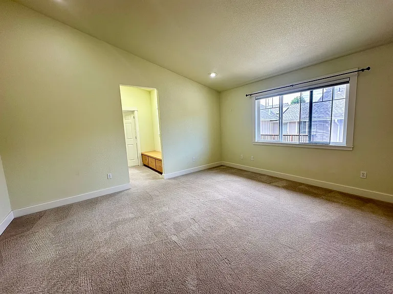 3220 T St #2 — Photo 16