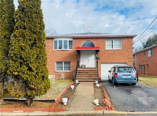 19 Larry Pl, Yonkers, NY 10701