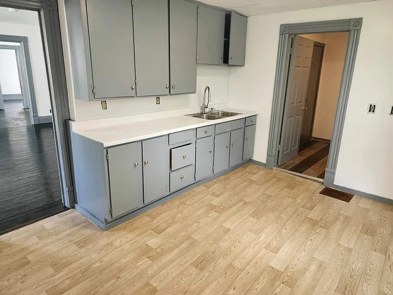631 Main St #1 — Photo 12