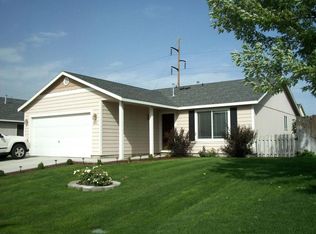4611 Clydesdale Ln, Pasco, WA 99301