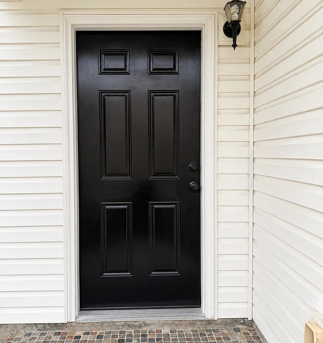 4 bed, 2896 sqft, $2,200 — Photo 2