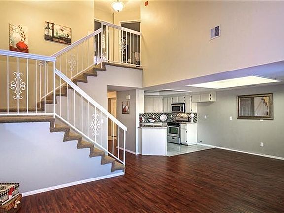2nd image of 11454 Nautical Ln #2