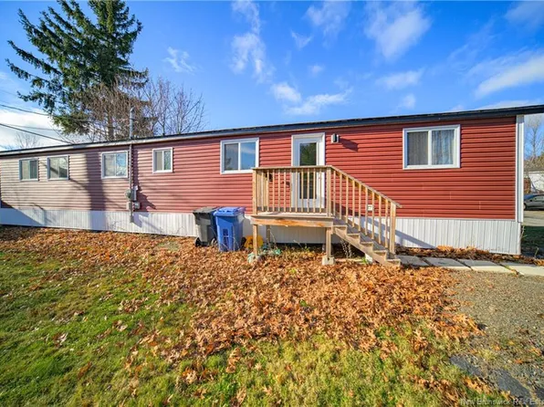 214 Driftwood Loop, Fredericton, NB E3B 7P2