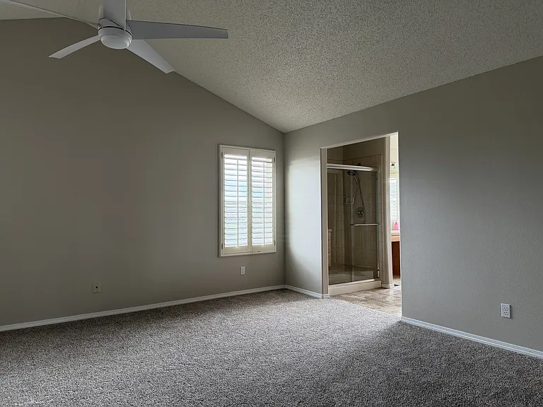 4989 Cherry Springs Dr — Photo 9