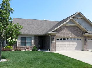 5152 Delray Dr, Columbus, IN 47203