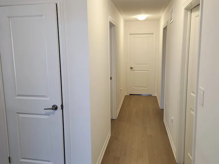 292 Bergamot Ave — Photo 29
