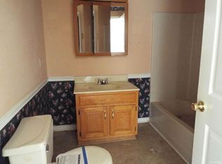 1224 Franklin Loop Rd, Clarkrange, TN 38553