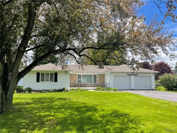 5624 E Main St, Verona, NY 13478