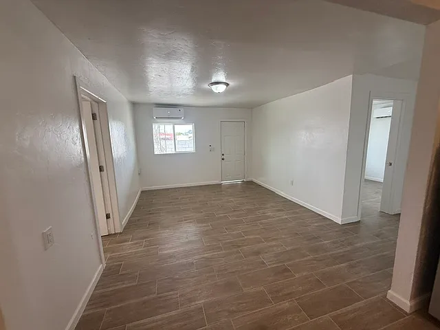 2601 S 7th Ave #1 — Photo 5