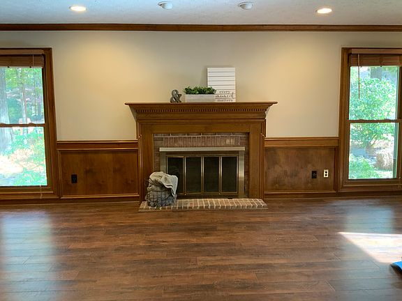 5th image of 3958 Allenhurst Dr