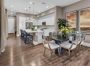 111 Frame, Irvine, CA 92618