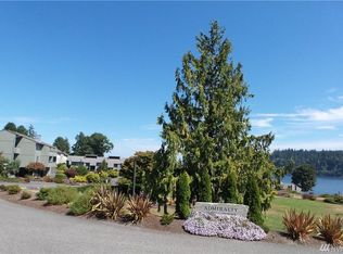 100 Olympic Pl, Port Ludlow, WA 98365