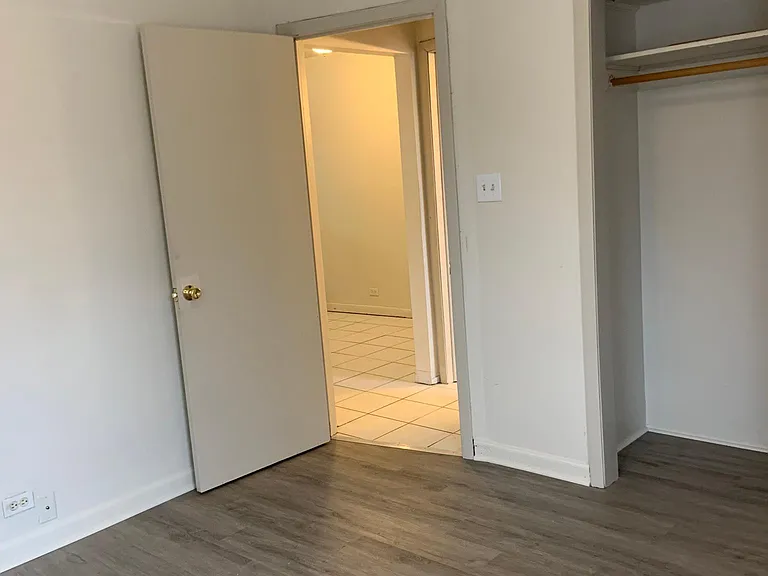 100 Vana Dr #1 — Photo 10