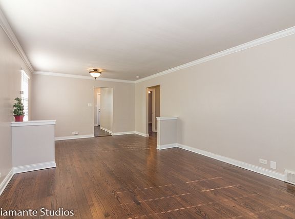 4th image of 3018 Sunnyside Ave