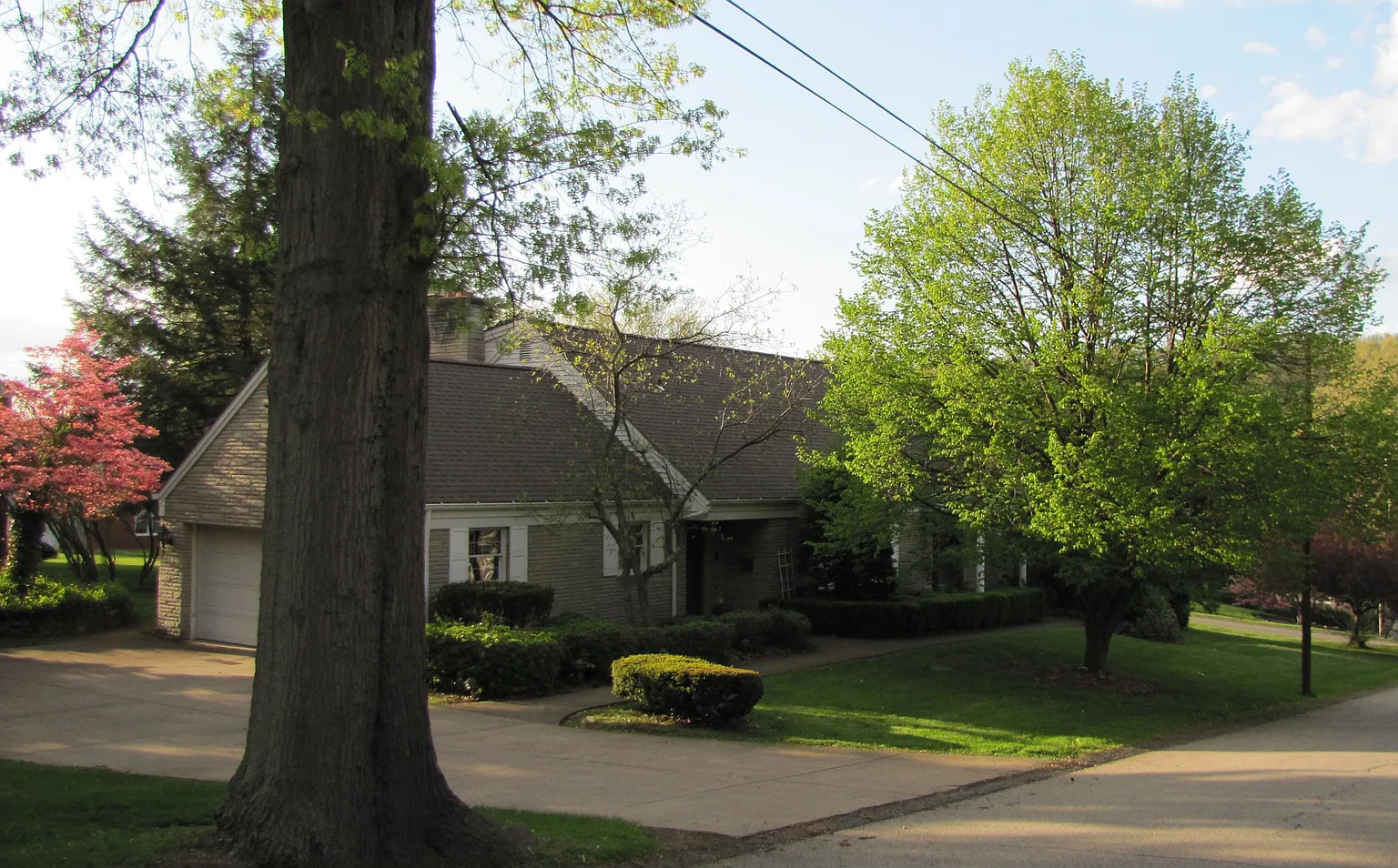 600 Meade St photo 1