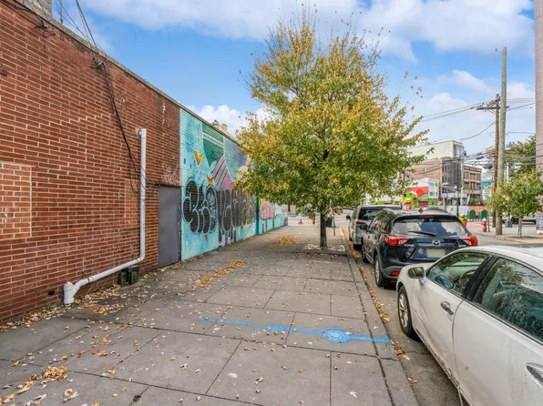 306-310 Newark Avenue image 8 of 12