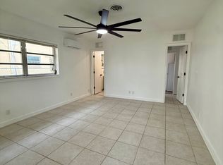 337 SE 12th Ave #C, Pompano Beach, FL 33060