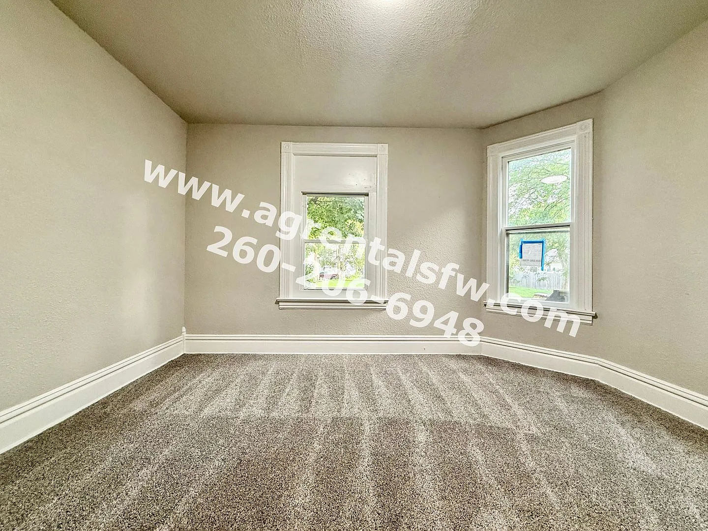 3 Bedroom House — Photo 3
