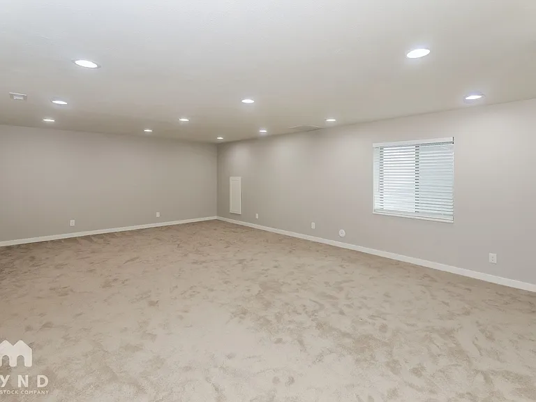 2450 E Jim Bridger Dr — Photo 6