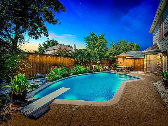 3rd image of 1536 Yaggi Dr