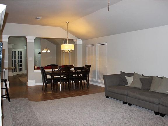 4th image of 7302 Clement Dr