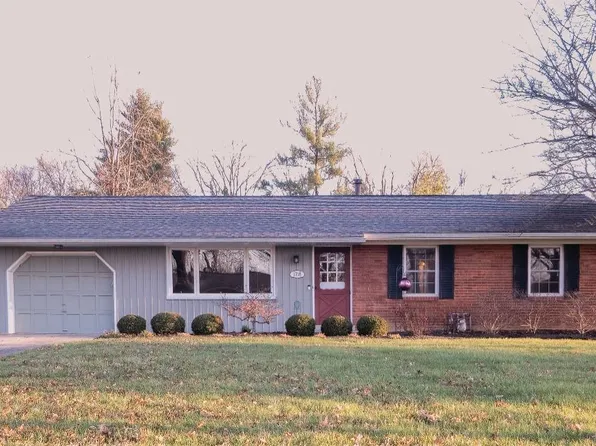 1718 Acreview Dr, Cincinnati, OH 45240