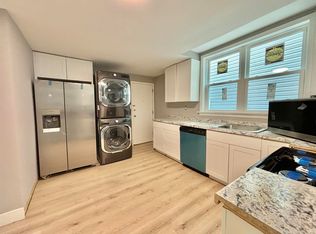 29 E 48th St, Bayonne, NJ 07002