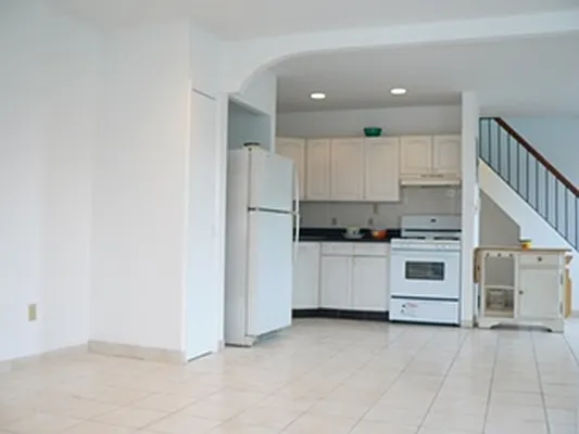 Rented by Limestone Realty Bklyn, LLC | media 2