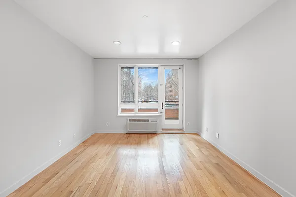 Rented by Corcoran | media 4