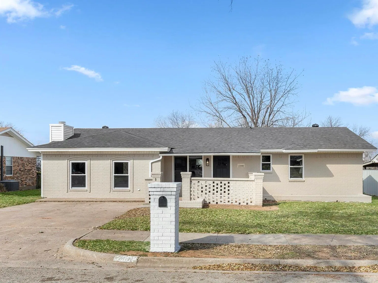 3 bed, 2.0 bath, 1491 sqft, $2,500 — Photo 1
