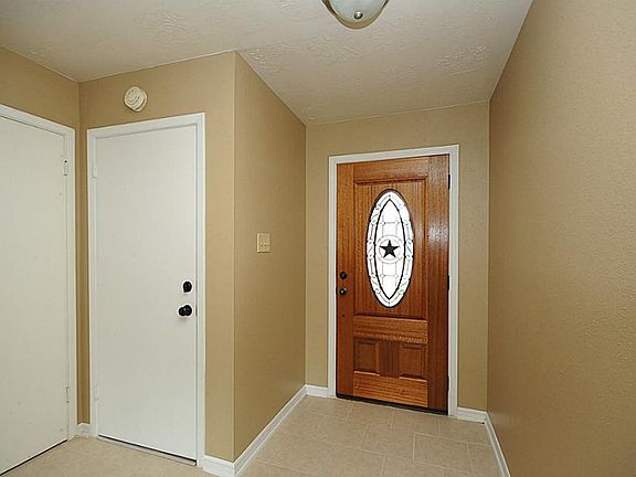 4th image of 18918 Sandia Pines Dr