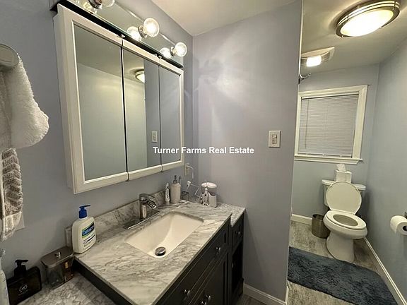 4th image of 132 George St #1R