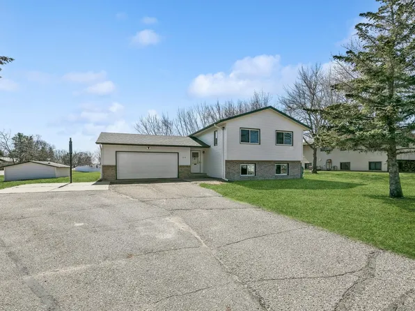 210 9th St S, Waite Park, MN 56387
