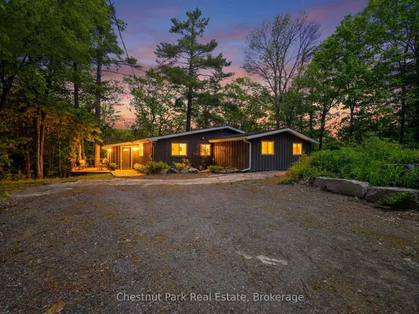 1019 Old Bala Rd, Muskoka Lakes, ON P0C 1M0